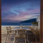 Aura Seafront Néon Oítilon