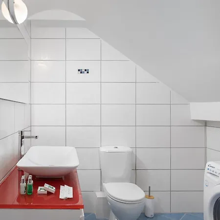 Daire Aura Seafront Néon Oítilon