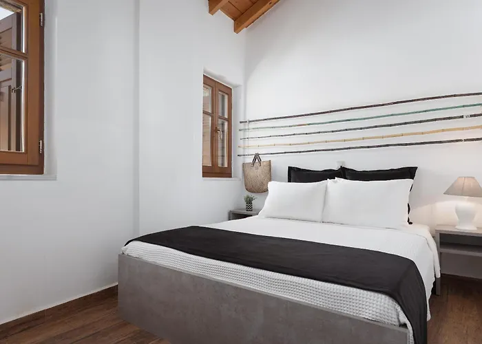 Appartement Aura Seafront Néon Oítilon