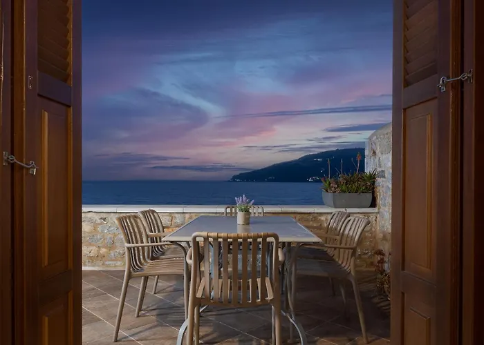 Aura Seafront Néon Oítilon