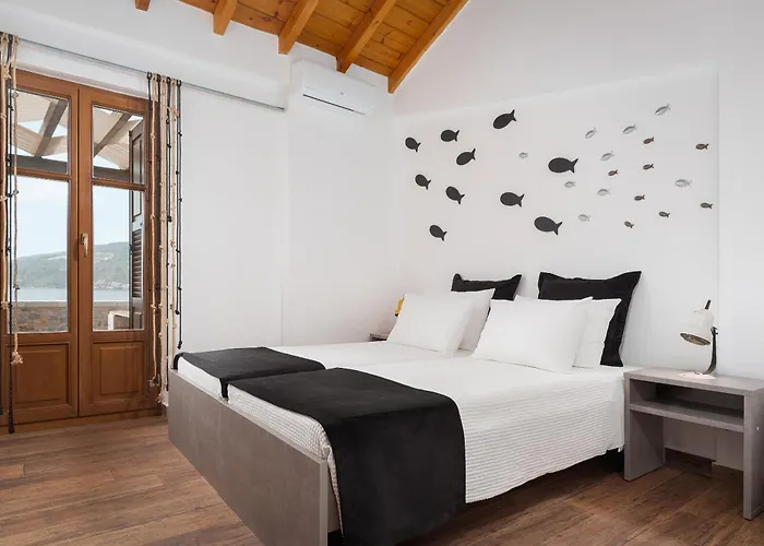 Aura Seafront * Néon Oítilon